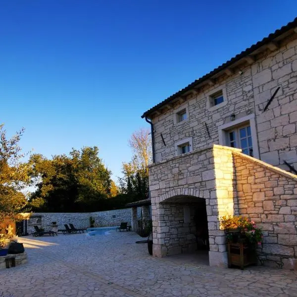 Casa della Grofica, hotel in Katun Lindarski