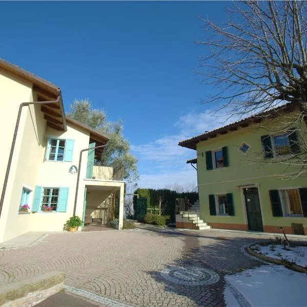 Casa Brina Suites, hotel v destinaci Cocconato