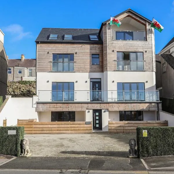 Bryn Min Manton Penthouse, hotel in Caernarfon