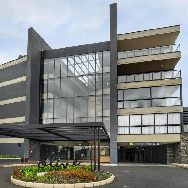 Olive Living Suites by HOUSY HOST, hotel en Envigado