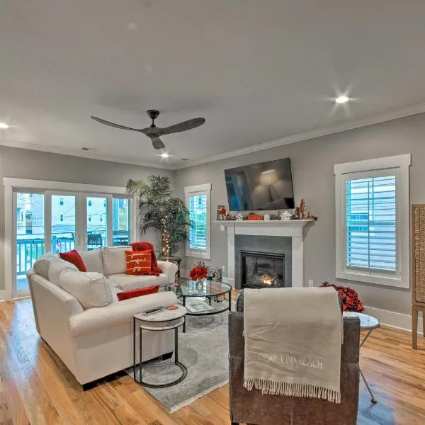 Bright Coastal Abode with Porch and Beach Access!, hotel in Carolina Beach