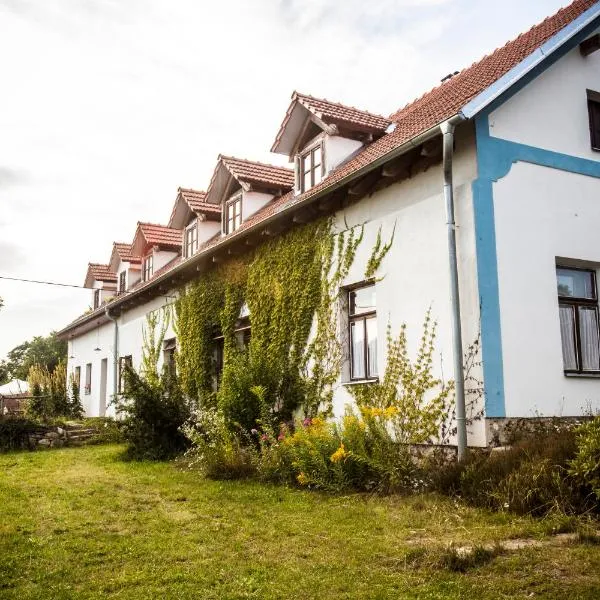 Penzion Mníšek, hotel i Stříbřec