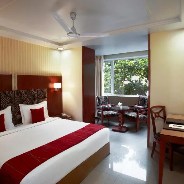 Hotel Suba Palace Near Gateway of India photo 2