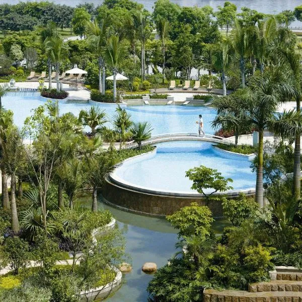 Shangri-La Guangzhou-3 minutes by walking to Canton Fair Complex, hotel v Kantonu