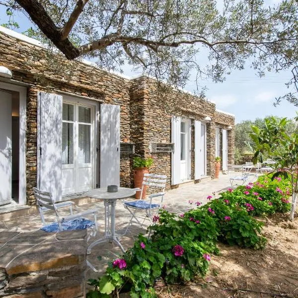 ROSE studio, hotel Apoloníában