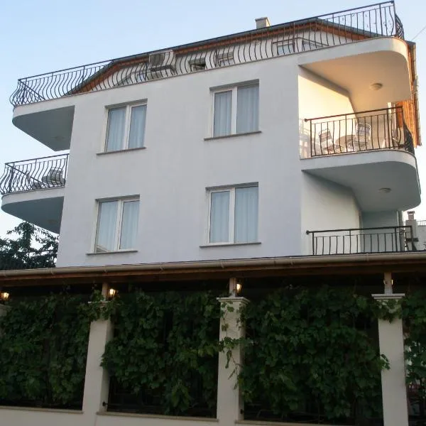 Family Hotel Maritime, hotel v destinaci Ahtopol