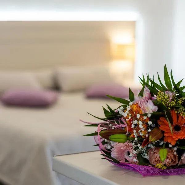 Terinikos Sunny Garden Hotel Junior Suites, hotel v destinaci Ialyssos