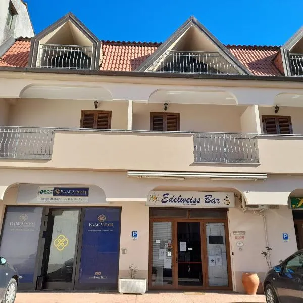 Hotel Edelweiss – hotel w mieście Laino Borgo