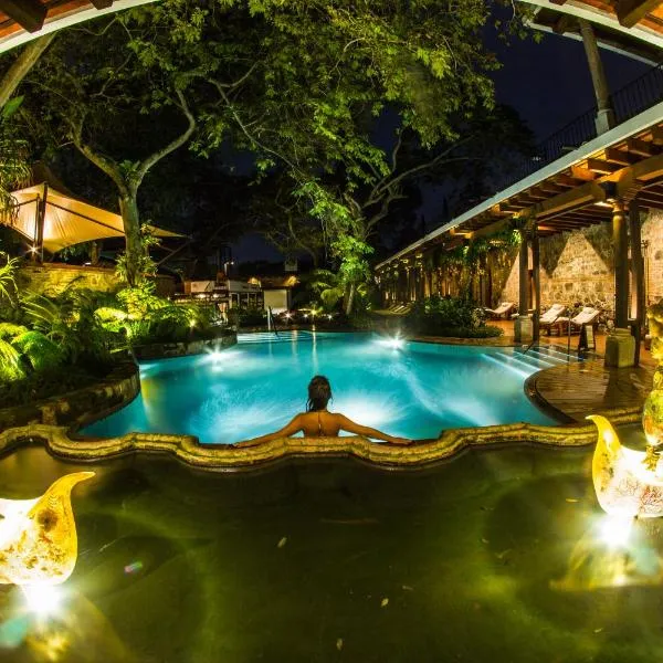 Hotel Museo Spa Casa Santo Domingo、アンティグア・グアテマラのホテル