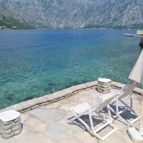 Apartments Djurovic, hotel in Kotor