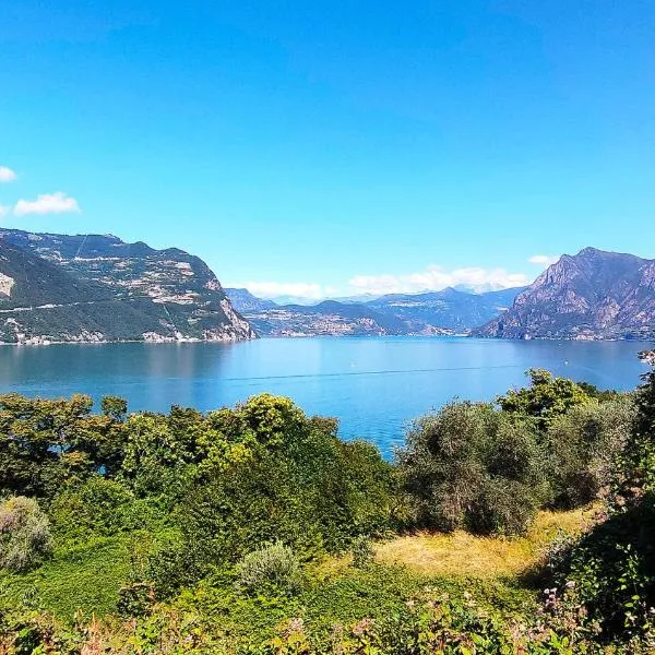 2 Bedroom Gorgeous Apartment In Monte Isola, hotel u gradu Monte Izola