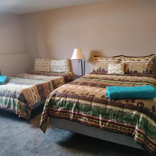 Rena's Bed and Breakfast, hotel en Richards Trailer Court