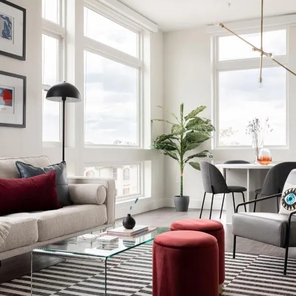 A Luxe Point of View - Pet-Friendly - Zuni Lofts, hotel in Denver
