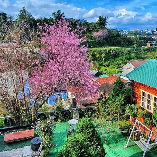 Đèn lồng homestay & coffee, hotelli kohteessa Da Lat