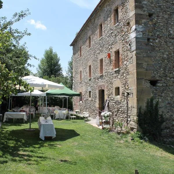 REST LIFE EL SALTO, hotel in Quintanilla del Monte