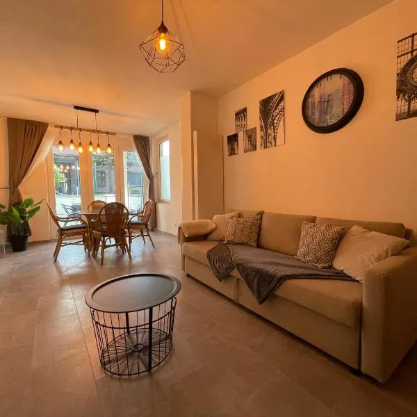Appartement avec extérieur à proximité de Liège、エルスタルのホテル