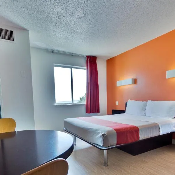 Motel 6-Lewisville, TX - Dallas, hotel in Lewisville