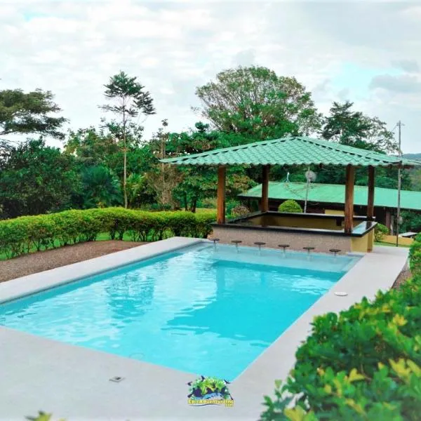 Epic Adventure Lodge, hotel v destinaci San Miguel