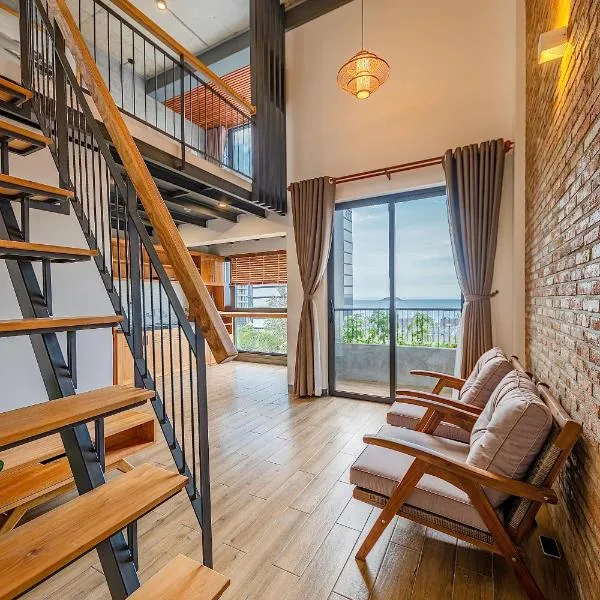 Coast House Boutique Hotel, hotel v Nha Trangu
