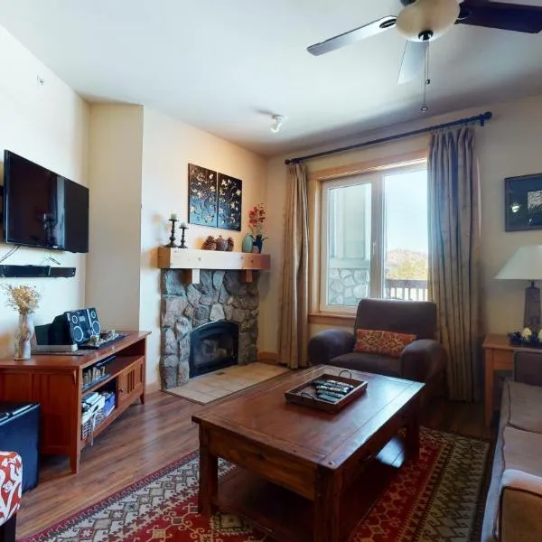 Juniper Springs Lodge #539 Condo, hotel in Mammoth Lakes