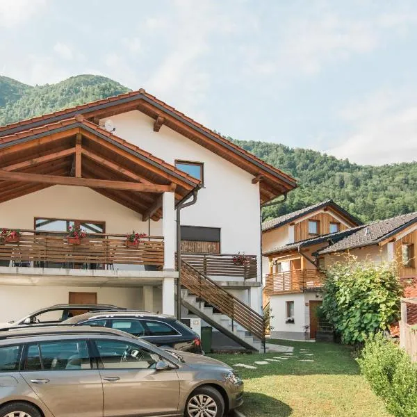 Pr' Petrču, hotel sa Tolmin