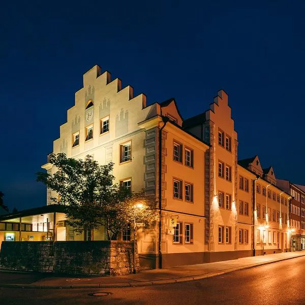 セントラルシティホテル（Central City Hotel）、フュッセンのホテル