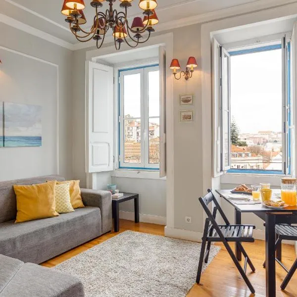 Bright Tailor Made Apartment by the Castle