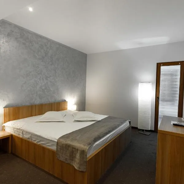 Pensiunea Kristall Tecuci, hotel v destinaci Tecuci