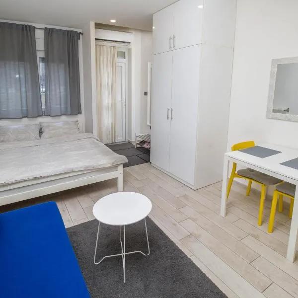 Studio Apartment Lukas – hotel w mieście Vinkovci