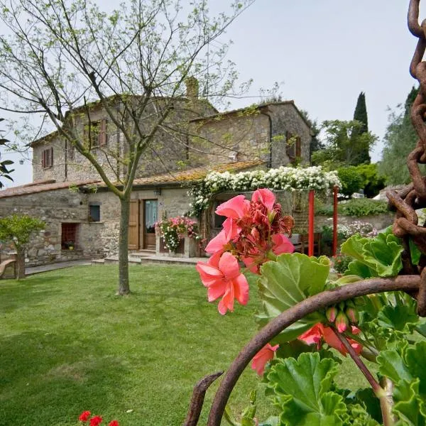Agriturismo Fontesettimena APPARTAMENTO RONDINE- APPARTAMENTO CAPRIOLO, hotel in Volterra