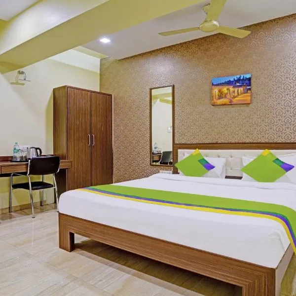 Treebo Trend De Grandeur Anand Nagar, hotel in Mire