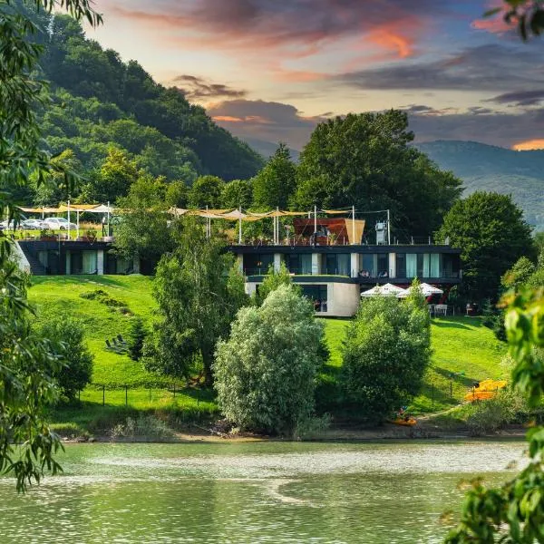 Pensiunea Atra Doftana, hotell sihtkohas Teşila