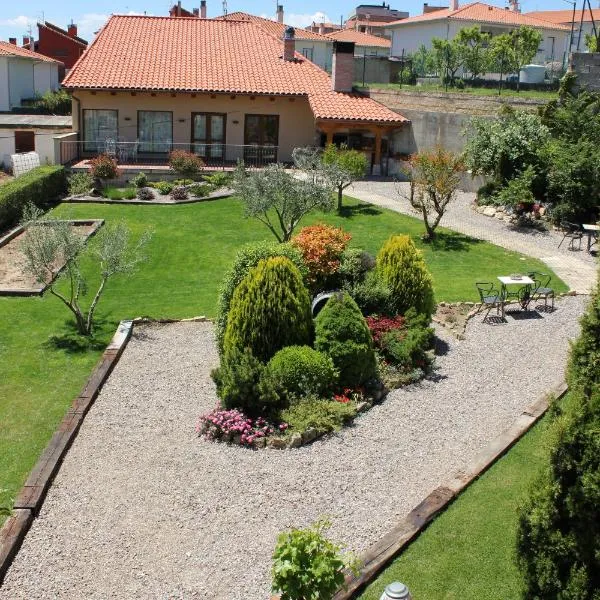 Casa Rural El Meson, khách sạn ở Briones