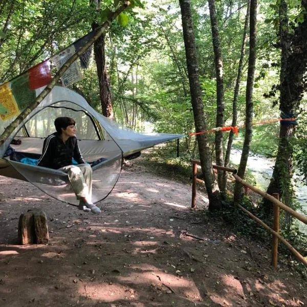 River Tribe Experience Camp، فندق في Laino Borgo
