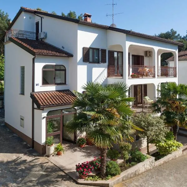 Apartments Prekalj, ξενοδοχείο στο Πόρετς