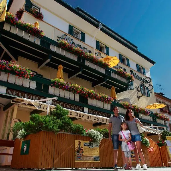Hotel Cavallino Bianco - Weisses Roessl, hotel v destinaci San Candido