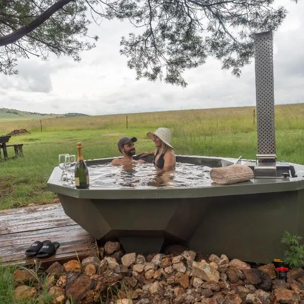 Sibani Lodge - Glamping Tents, hotel v destinaci Krugersdorp