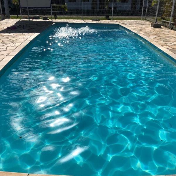 250m da praia-Kitinete com Piscina-Matinhos-PR