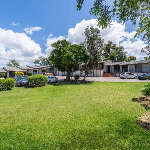 Fern Bay Motel, hotel em Williamtown