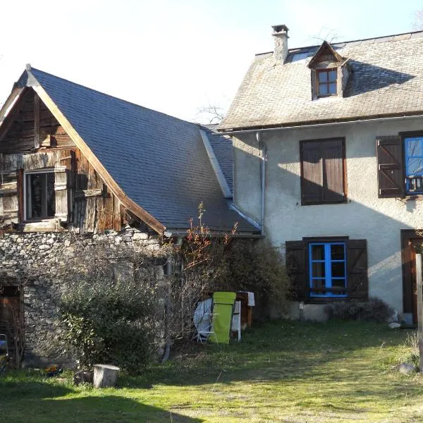Joli gîte en Ariège avec vue, hotel v destinaci Buzan