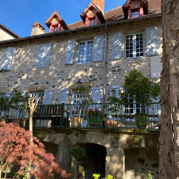 Le Clos Rodolphe, hotel v destinaci Beaulieu-sur-Dordogne