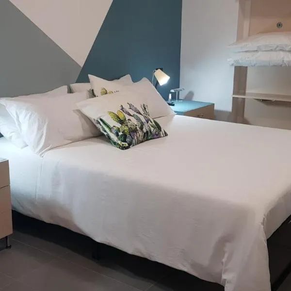 Fico d'India, Hotel in Spadafora