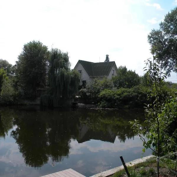 Guest House Dacha, ξενοδοχείο στο Κίεβο