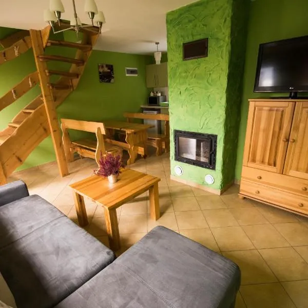 Domki nad rozlewiskiem, hotel u gradu 'Wołkowyja'