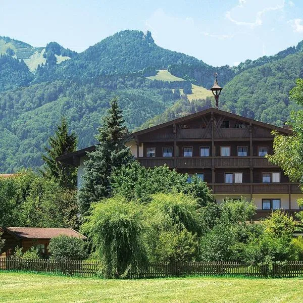 Hotel-Gasthof Sperrer, hotel in Marquartstein