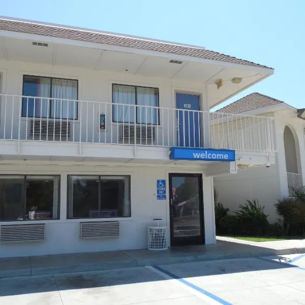 Motel 6-Temecula, CA - Historic Old Town, khách sạn ở Temecula