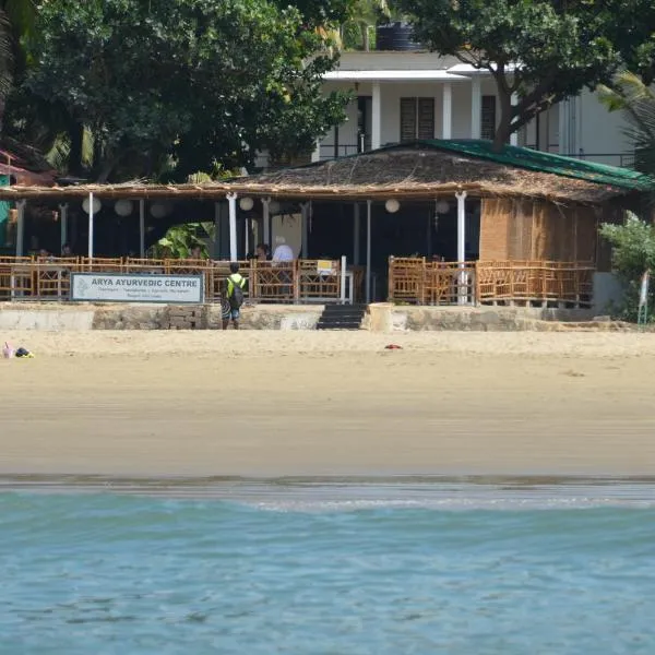 ARYA HOMESTAY BOUGAIN VILLA, hotel v destinaci Gokarna