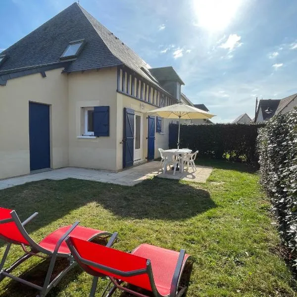 La Dunette Port Guillaume - Cabourg -piscine et mer à pied – hotel w mieście Dives-sur-Mer