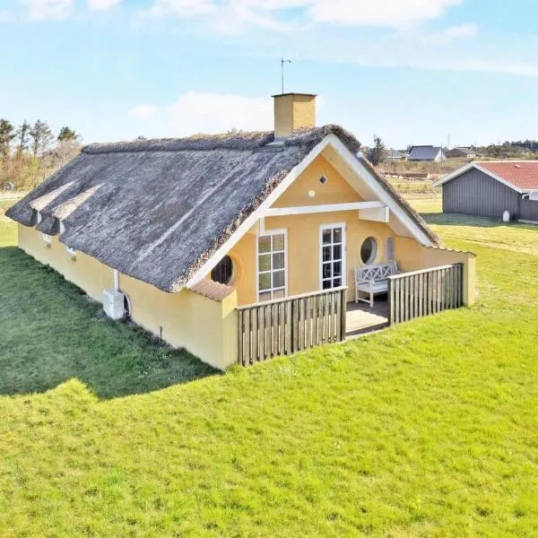 Viking Surf Cottage, hotel v destinaci Klitmoller