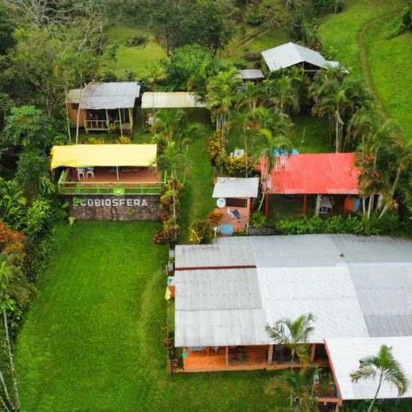 Ecobiosfera, hotel v mestu San Andrés Tuxtla